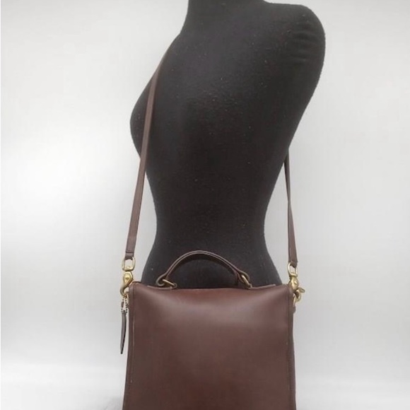 Authentic Vintage Coach Station Bag (#5130) in Dark Brown - Picture 2 of 6